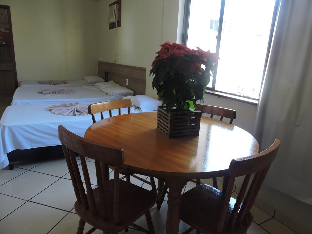 Residencial Baleia Franca Aparthotel Governador Celso Ramos Buitenkant foto